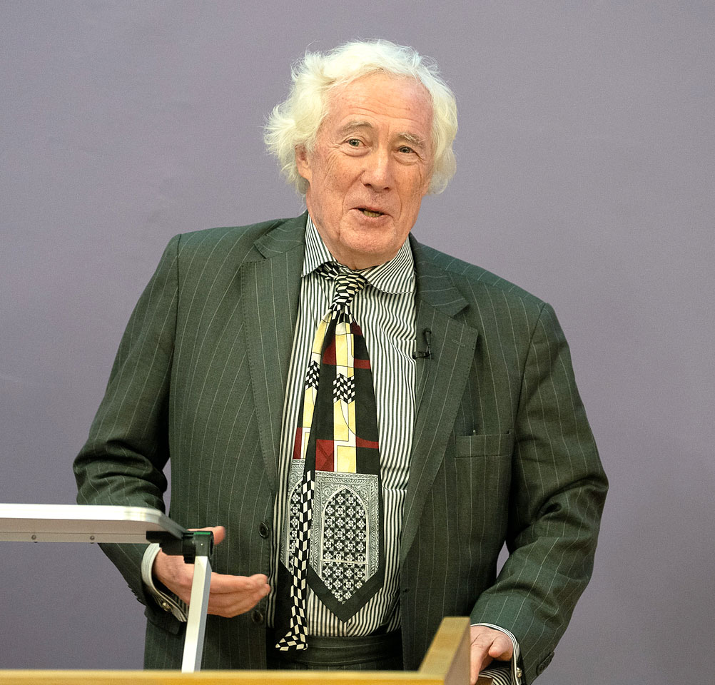 Lord Sumption taking questions.